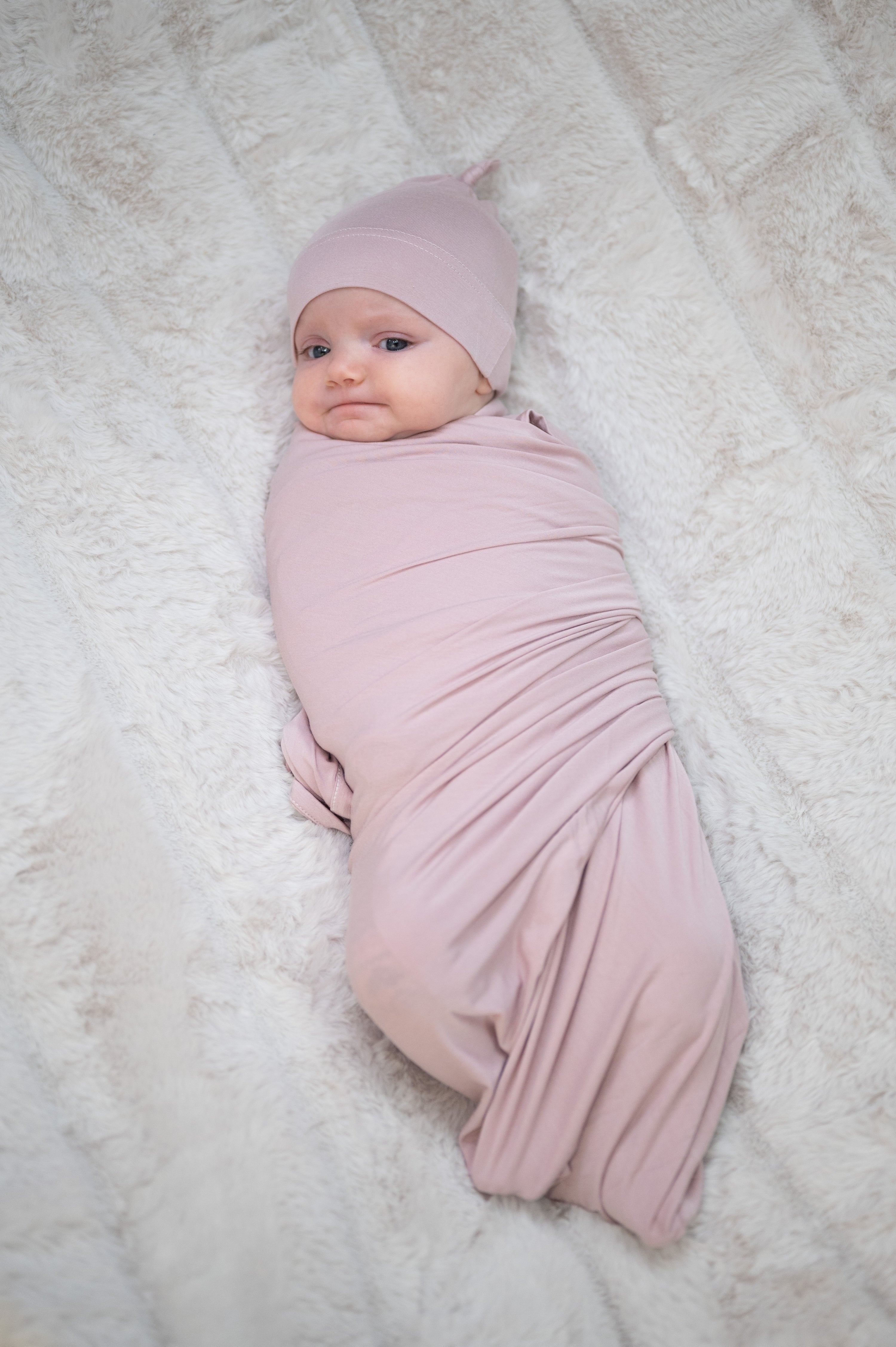 Baby Swaddle Set: Mauve