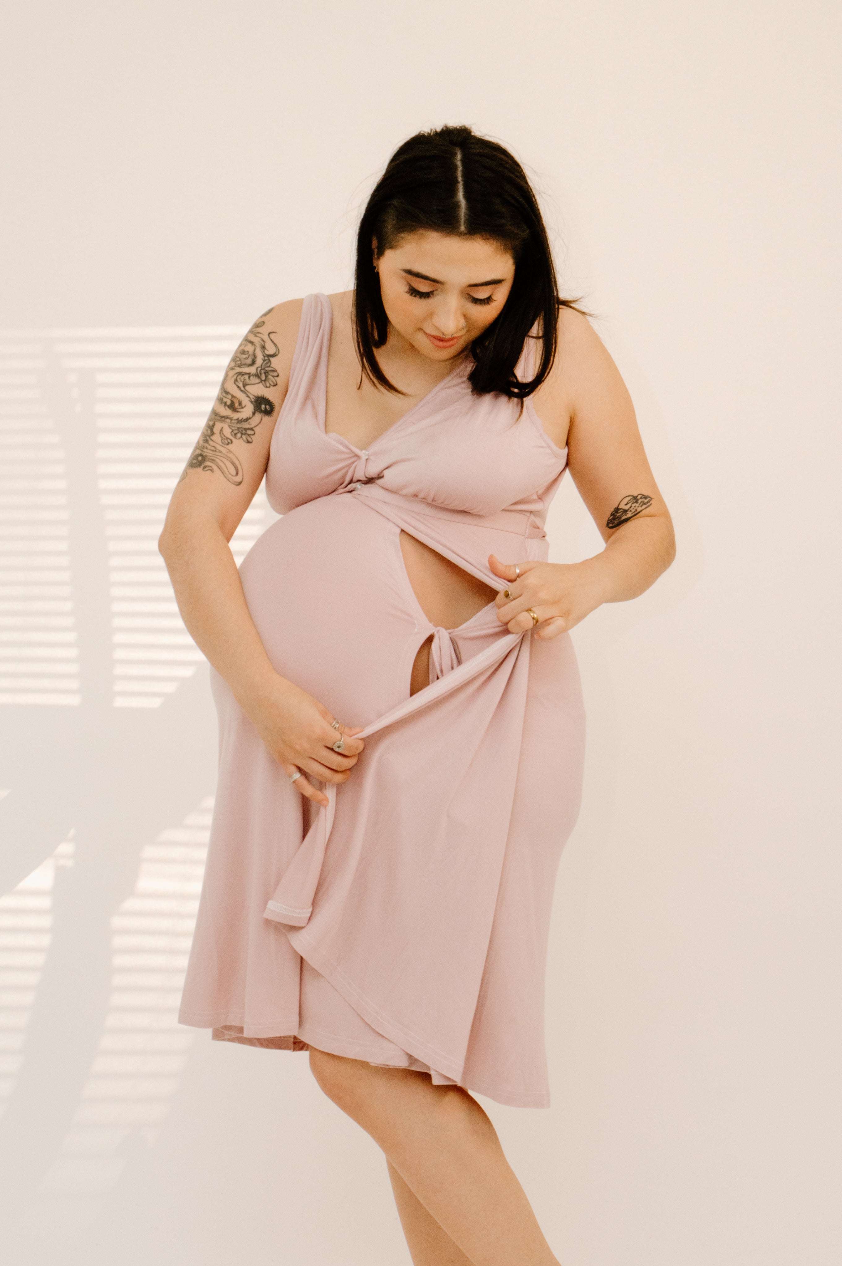 Stylish, comfortable birth gowns, bump-friendly maternity clothes