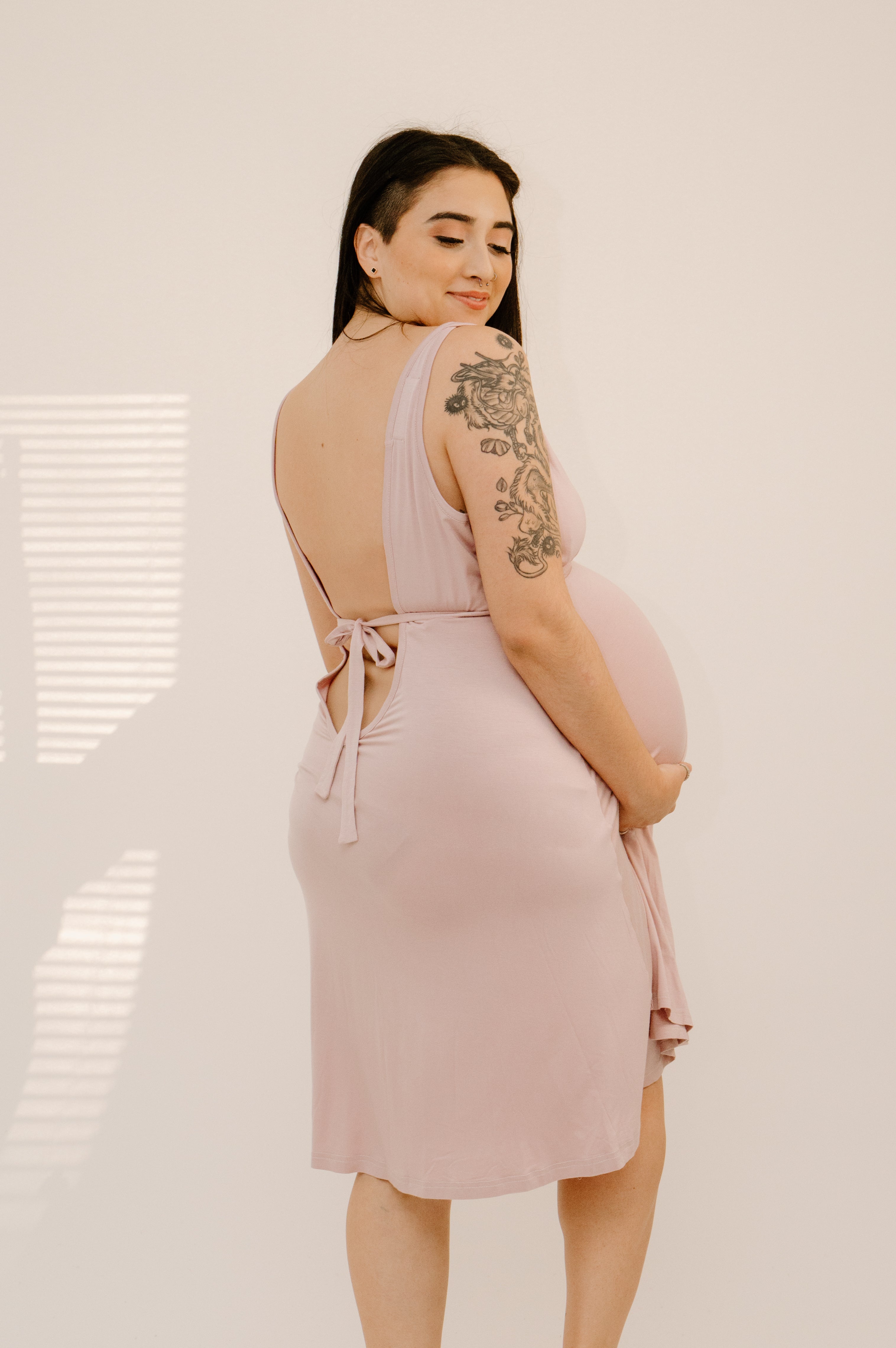 Stylish, comfortable birth gowns, bump-friendly maternity clothes