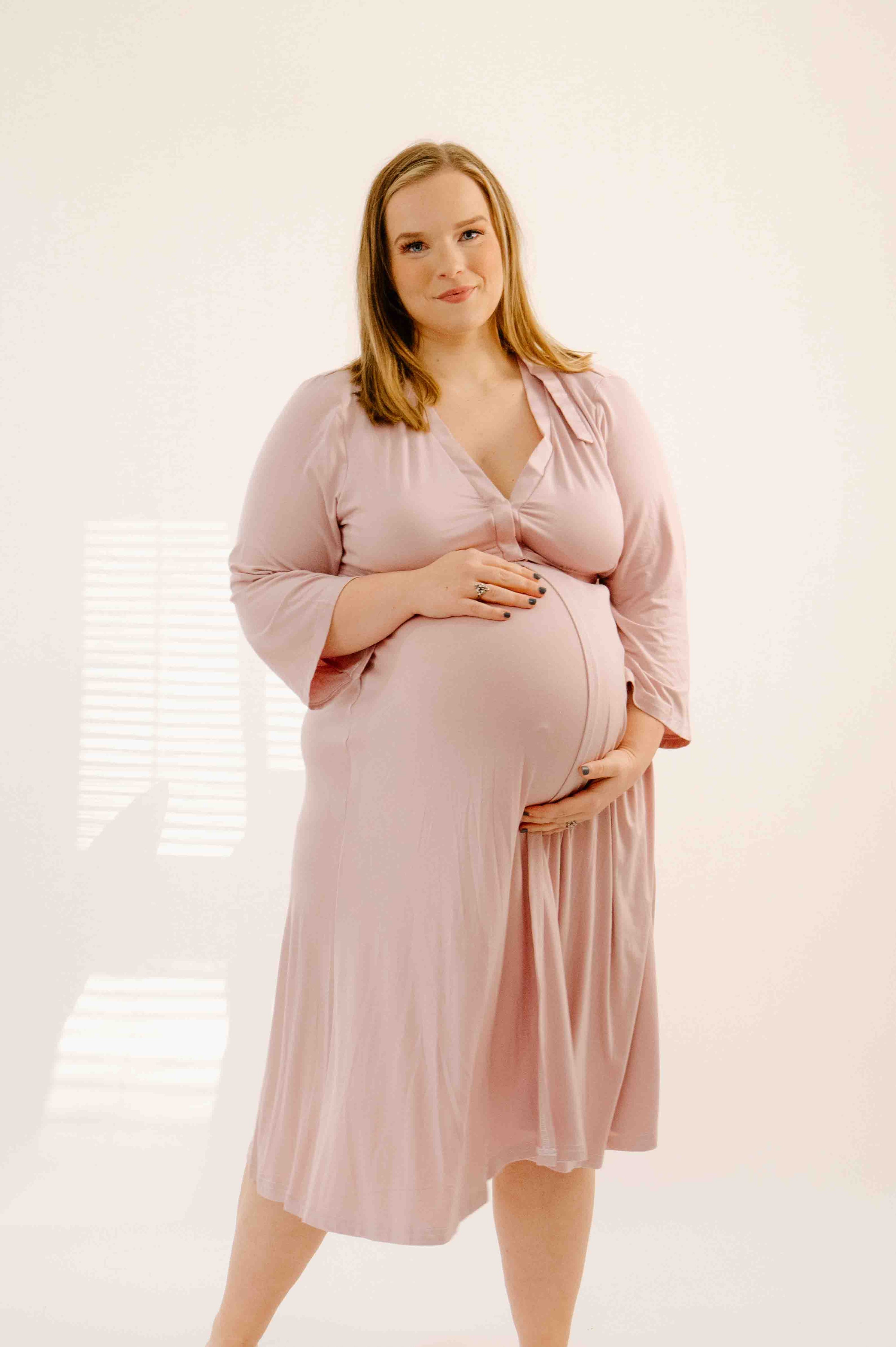 Juliet Labor & Postpartum Gown in Mauve